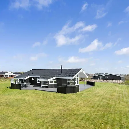 Lk2145-lokken-oktobervej-15 Feriehus *